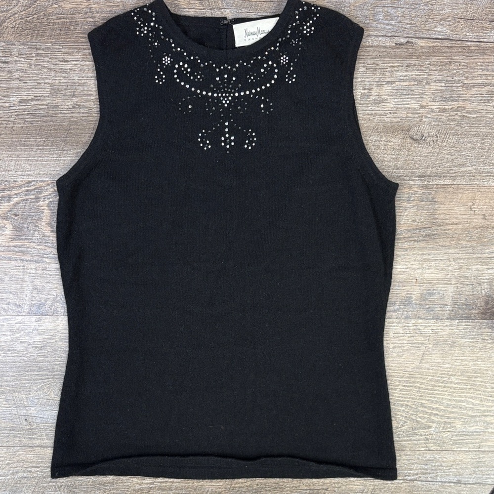 Neiman Marcus 100% Cashmere Embellished Sleeveless Top – Small